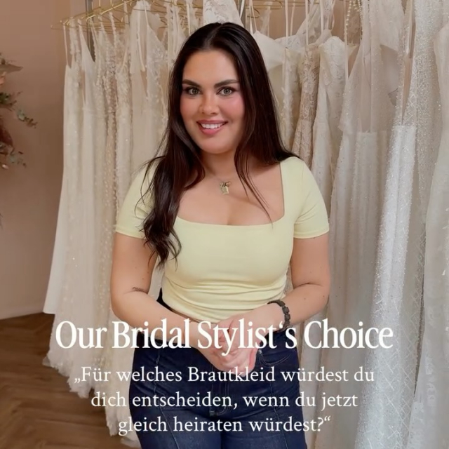 Wir finden, unsere Laura aus Düsseldorf sieht ganz zauberhaft aus in diesem wunderschönen Kleid von @agnieszkaswiatly ! 🫶🏼 Was meint ihr? Hättet ihr auch ein Kleid in diesem Stil für sie gewählt oder was ganz anderes? ☺️🌼 Wir freuen uns über euer Feedback! #brautkleidsuche 

BRIDE
WEDDING
BRAUTKLEID