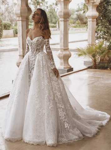 26 Enzoani PRO VALEN Fro2 Web