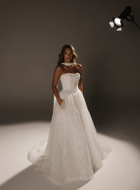 Hera Couture Serene Echos