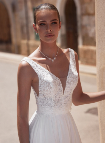 Bianco Evento Bridal Top E465 1