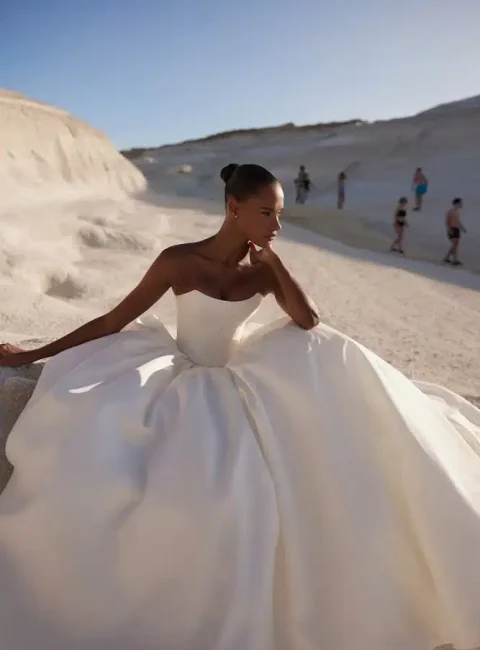 Eva Lendel Venus Wedding Dress Este 1