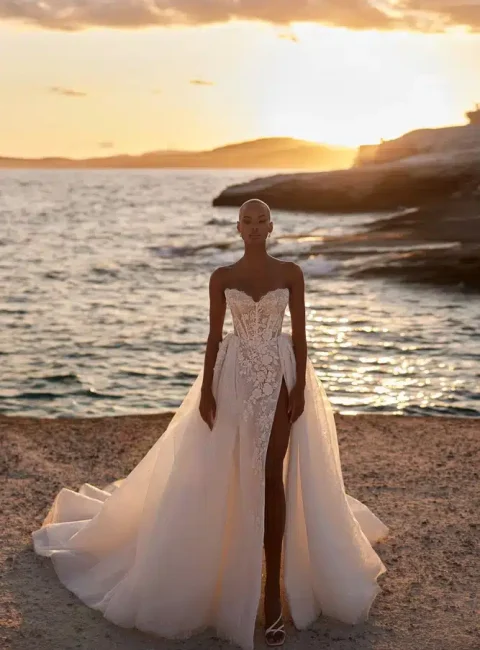 Eva Lendel Venus Wedding Dress Reya 1