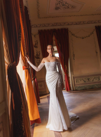 Wona White Bridal Alchemy Cliff 1